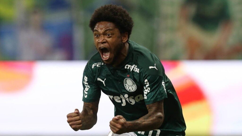 Luiz Adriano, atacante do Palmeiras.