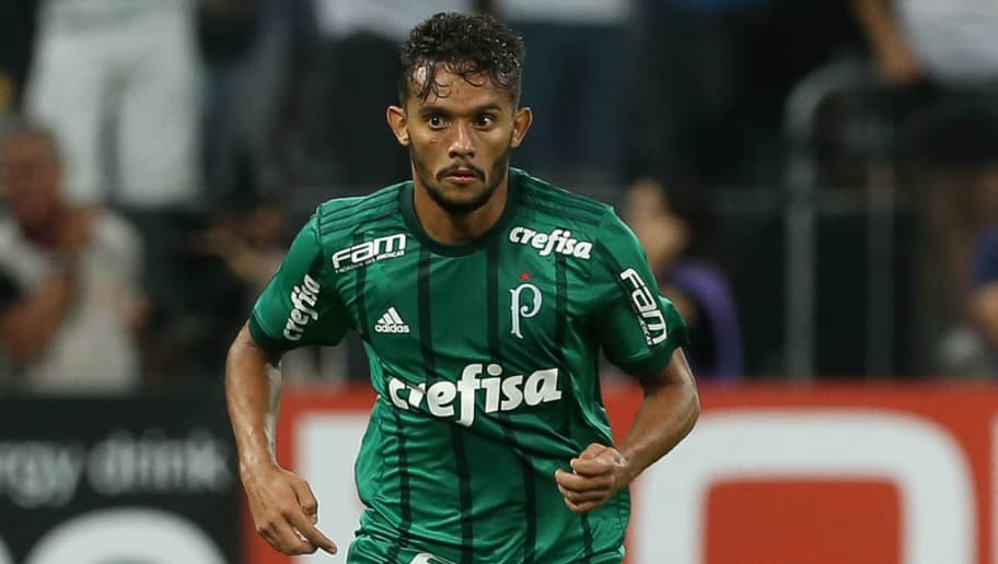 Gustavo Scarpa, meia do Palmeiras.